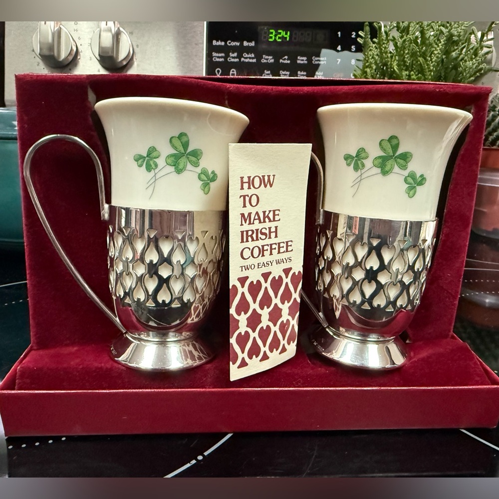 Gorham Vintage Like New White Porcelain Irish Coffee Cups Silver Plated Bases - Picture 2 of 5